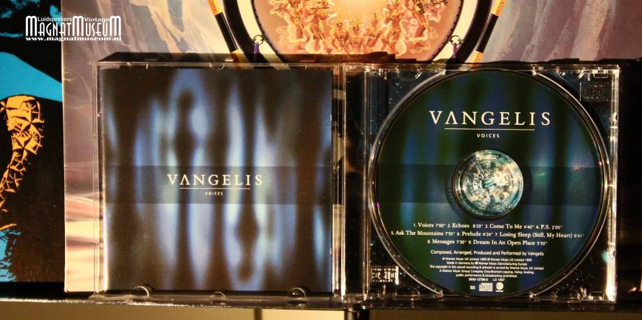 VANGELIS - VOICES.JPG